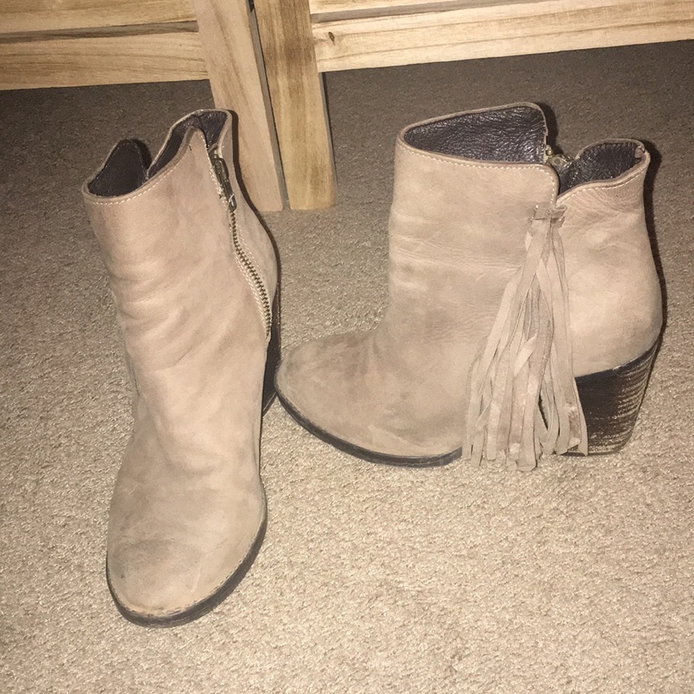 Steve Madden Bootie